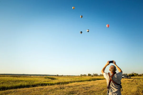 Dnepropetrowsk Ukraine 2020 Ballonfestival Fliegende Ballons Gegen Den Blauen Himmel — Stockfoto