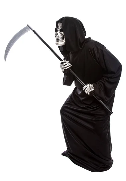 Kostuum Van Een Skelet Grim Reaper Zwaaiende Een Eng Zeis — Stockfoto