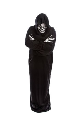 Üzgün veya depresif ifadeleri el hareketi beyaz bir arka plan üzerinde siyah bir elbise giyen bir iskelet azrail Halloween kılık