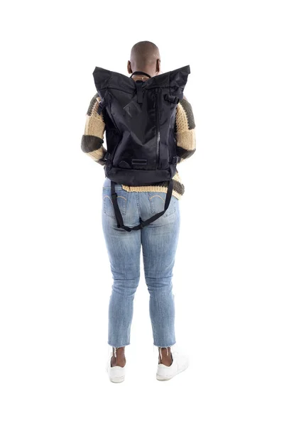 Schwarzafrikanisch Amerikanische Frau Trägt Einen Rucksack Der Auf Weißem Hintergrund — Stockfoto