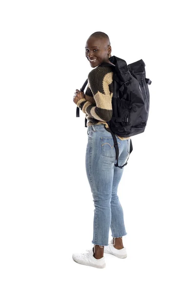 Schwarzafrikanisch Amerikanische Frau Trägt Einen Rucksack Der Auf Weißem Hintergrund — Stockfoto