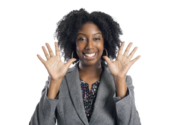Черная Афроамериканка Бизнесвумен Белом Фоне Выглядит Счастливой Успешной — стоковое фото