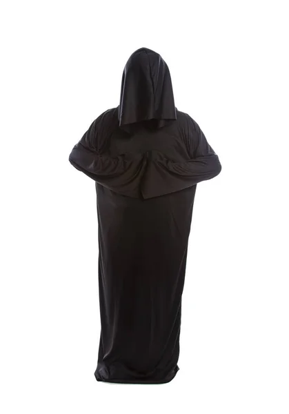 僧侣穿着黑色长袍和头罩或一个人在万圣节服装的冷酷的收买鬼 这幅图片描绘了一位穿着传统或古代服装的牧师 — 图库照片