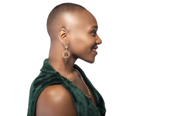 Beautiful Black African American Female Model Posing Confidently Bald Hairstyle — Stock Photo, Image