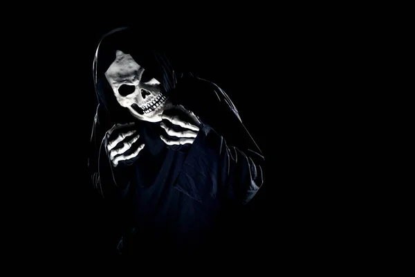 Scary Monster Grim Reaper Ghost Coming Out Dark Shadows Haunt — ストック写真