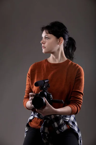 Portrait Female Online Content Creator Holding Video Camera Used Vlogging — Stock Photo, Image