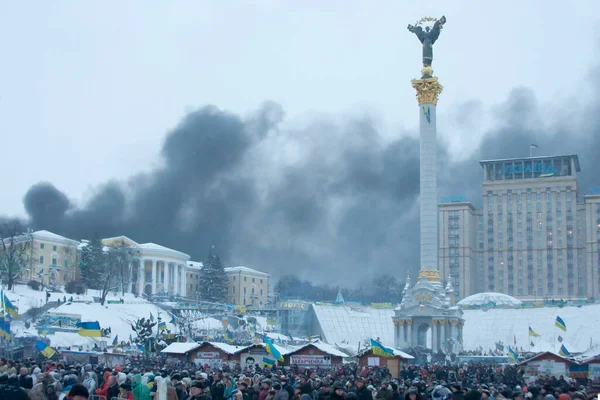 Kiev, Ukraina, 01.15.2014 rally revolution på torget i staden Stockbild