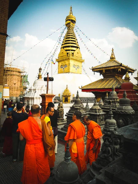 Swayambhunath Tempio Kathmandu Nepal Grande Complesso Religioso Con Sacco Monaci — Foto Stock