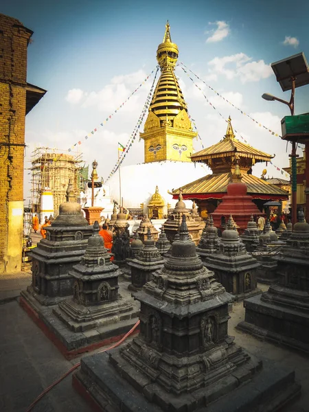 Swayambhunath Tempio Kathmandu Nepal Grande Complesso Religioso Con Sacco Monaci — Foto Stock