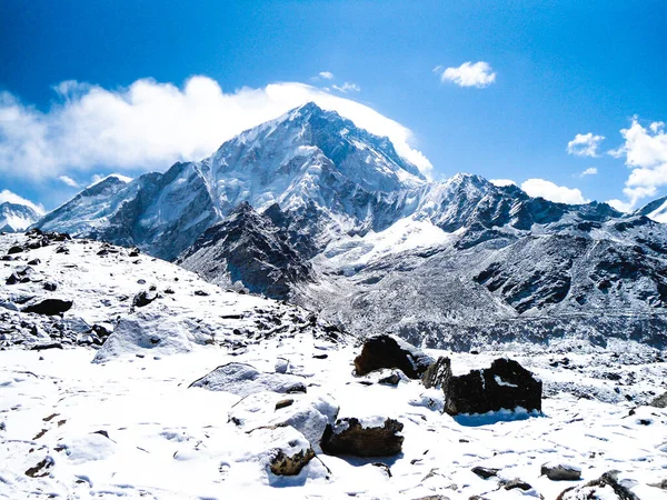 Everest Ana Kampında Inanılmaz Karlı Bir Manzara — Stok fotoğraf