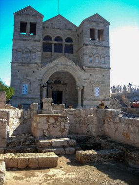 İsrail 'in Tabor Dağı' ndaki şaşırtıcı şekil değiştirme kilisesi