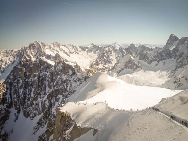 Linha Esquiadores Vallee Blanche Chamonix França Lugar Muito Turístico Dia — Fotografia de Stock