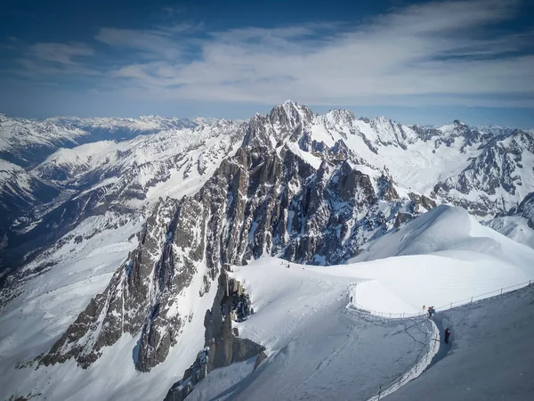 Linha Esquiadores Vallee Blanche Chamonix França Lugar Muito Turístico Dia — Fotografia de Stock