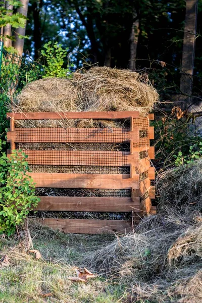 Cut Grass Home Composter Made Wood Ecology — Stock Photo, Image