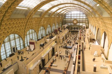 Paris, Fransa. 7 Mart 2018. Orsay Müzesi 'nin editör fotoğrafı. Manzara, dönüm noktası. Seyahat, tatil ve tatille ilgili. Paris kültürü ve turistik eğlence.