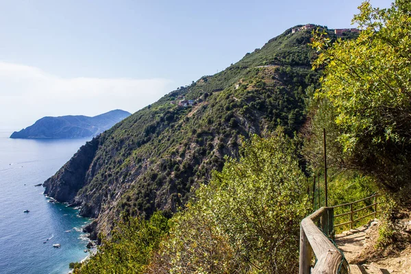 Utsikt Över Medelhavet Solig Dag Cinque Terre — Stockfoto