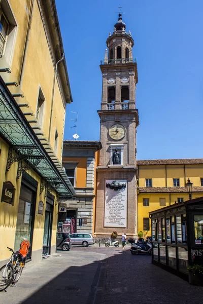 Parma Italië Juli 2017 Wandelaars Borgo Del Parmigianino Straat Met — Stockfoto