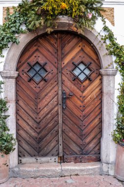 Brauhaus Restoran Giriş Kapısı, Hallstatt, Avusturya