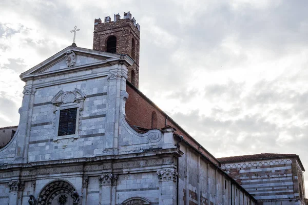 Kilátás San Giovanni Reparata Templom Lucca Olaszország — Stock Fotó
