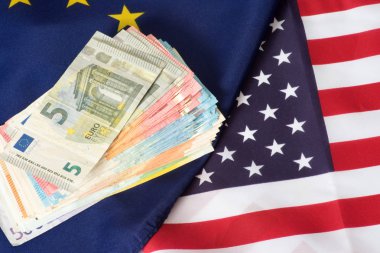 ABD ve AB, Euro faturaları bayrakları