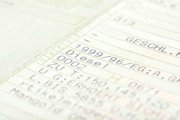 Bir dizel araba için bir araç kayıt