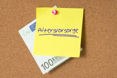 Bir cork duvar, euro fatura ve kelime emeklilik bir notla