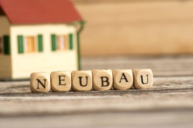 Bir ev ve word Neubau: