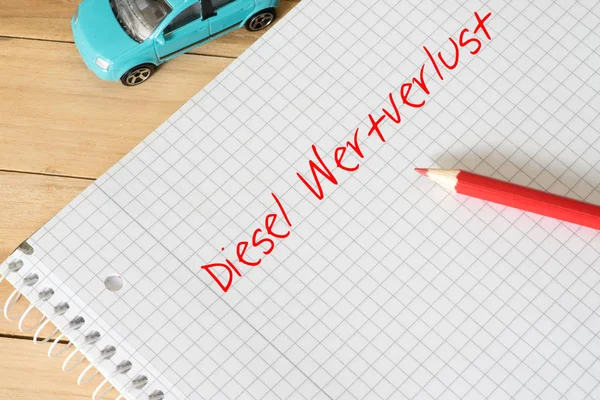 Diesel Bil Och Ett Häfte Med Texten Diesel Wertverlust — Stockfoto