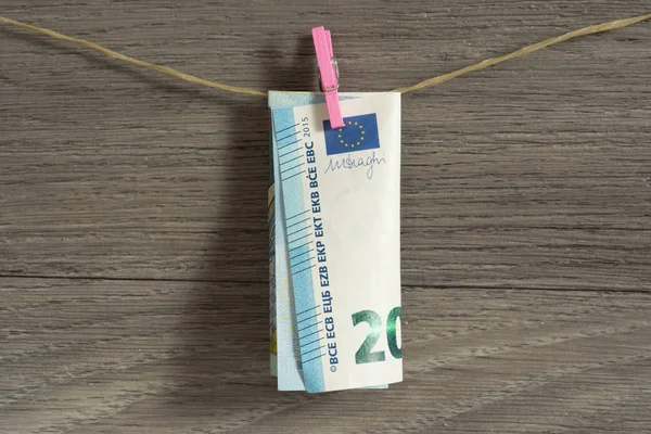 Банкноты Евро Бельевой Веревке — стоковое фото