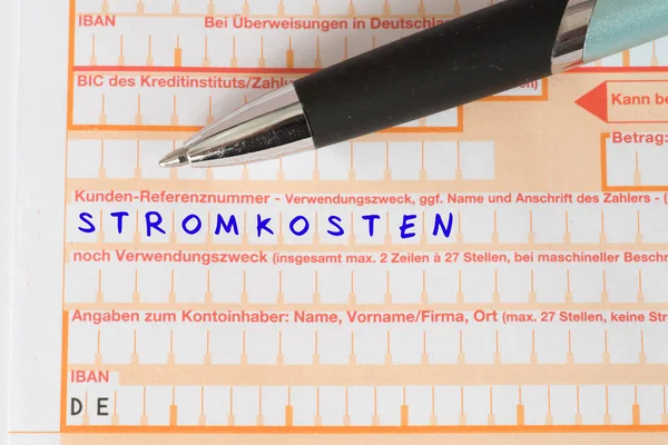 Een Overschrijving Van Elektriciteitskosten — Stockfoto