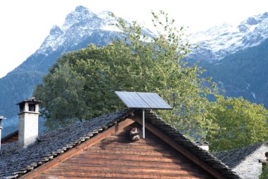 Çatıda güneş santrali