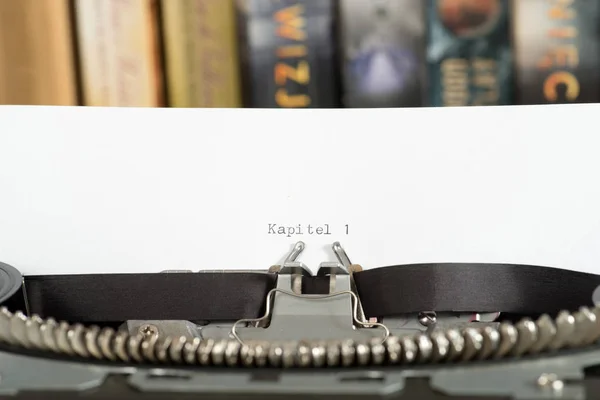 Typewriter Books Beginning Book Writing — Stock Photo, Image