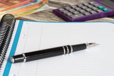 Euro fatura, hesap makinesi ve Not defteri