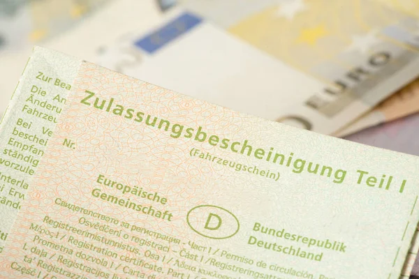 Banknoty Euro Rejestracji Pojazdu — Zdjęcie stockowe