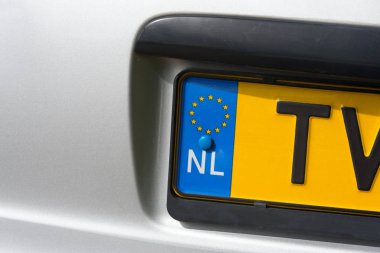 Hollandalı bir kayıt ile bir araba