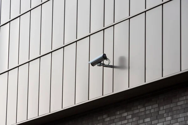 Security Camera Building — Stock Photo, Image