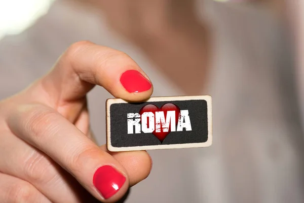 Una Donna Uno Scudo Che Amo Roma — Foto Stock