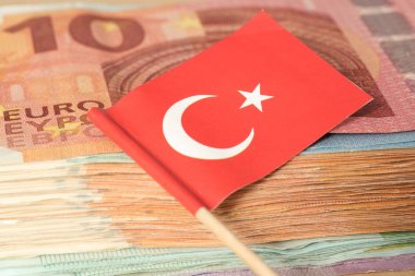 Türkiye'de ve Euro banknot bayrağı