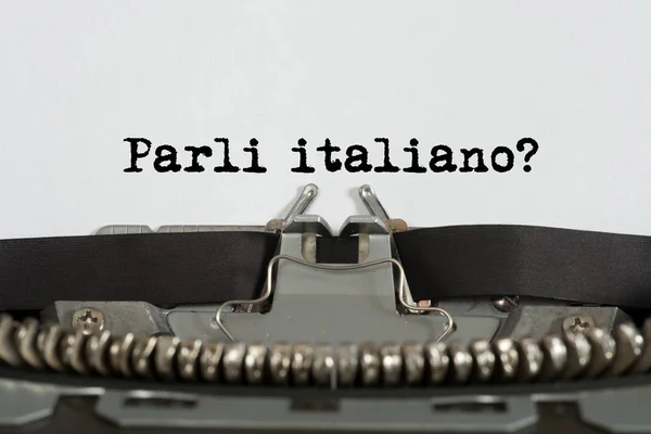 打字机和问题 你会说意大利语吗 — 图库照片