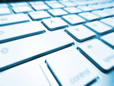 bir bilgisayar klavyesini kapat