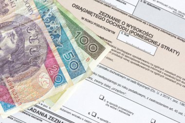 Polonya 'da vergi iadesi ve Polonya zlotisi için PIT formu