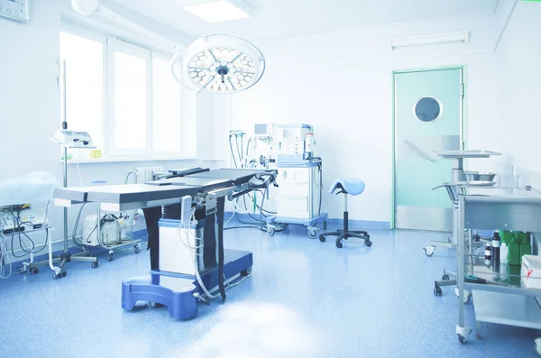 Interior of operating room in modern clinic — Stock Photo, Image