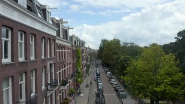 Amsterdam 'ın Çatıları' nın üstünde İHA Görünümü, Hava İleri Turnası
