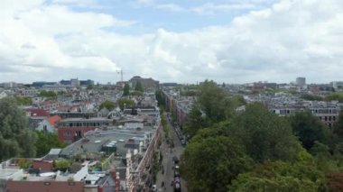 Amsterdam, Hollanda 'nın güzel bir manzarası var. 