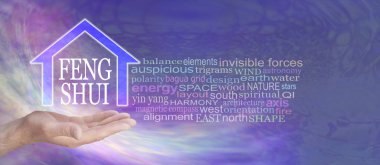 Feng Shui Kelime Tag Cloud - bir leylak pembe psychedelic arka plan karşı ilgili bir kelime bulut yanında yüzen kelime Feng Shui içeren bir ev şekli ile erkek el 