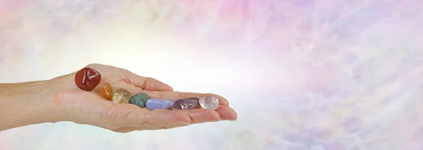 Seven Chakra Stones Message Banner Öppen Platt Kvinnlig Hand Med — Stockfoto