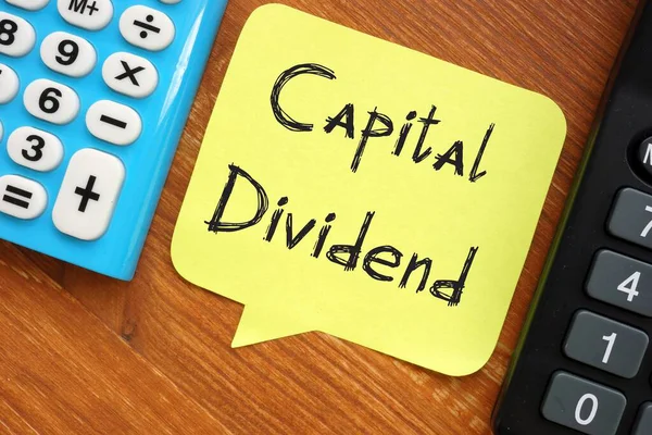 Foto Conceptual Sobre Capital Dividendo Con Frase Escrita —  Fotos de Stock