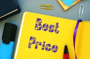 İş konsepti, kağıtta imzası olan en iyi fiyat anlamına gelir.