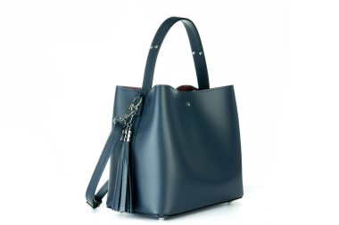 Çanta moda sonbahar debriyajı beyaz deri üzerinde izole