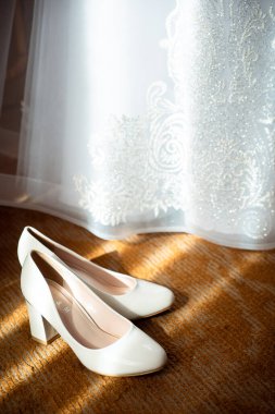 Romantik gelinlik elleri gelin